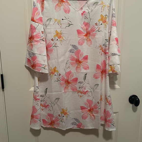 Floral Pink and White Women's Dress - Picture 1 of 2